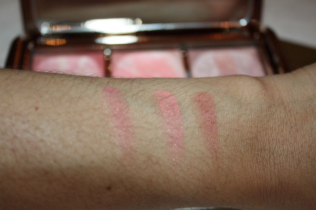 Swatches Hourglass Ambient Lighting Blush Palette