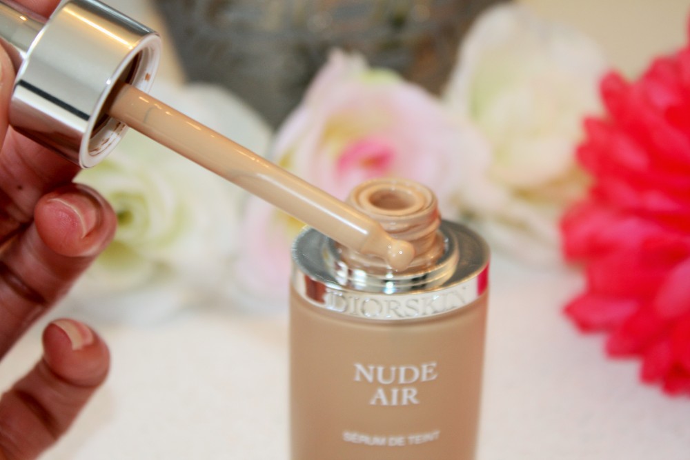 Dior-Diorskin Nude Air Serum De Teint Review004