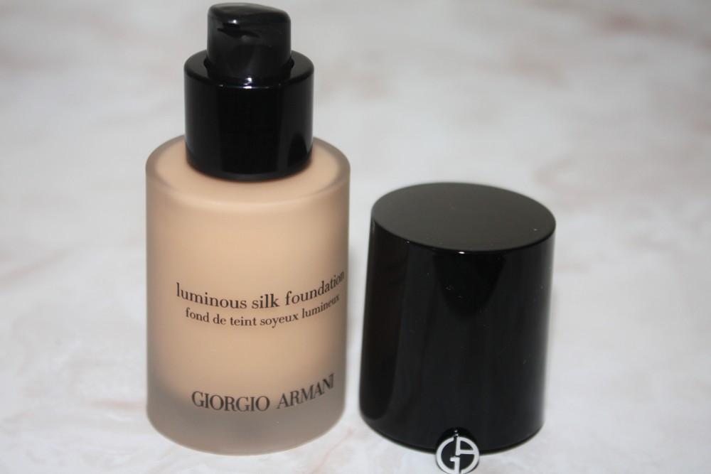 Giorgio Armani Luminous Silk Foundation Review