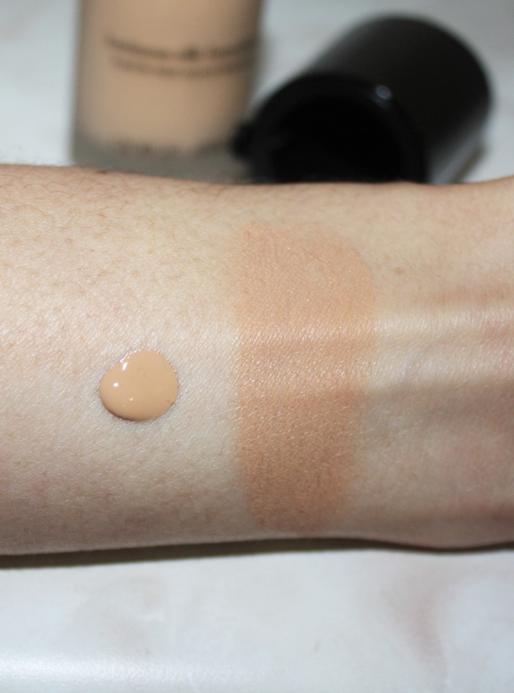 Giorgio Armani Luminous Silk Foundation Review