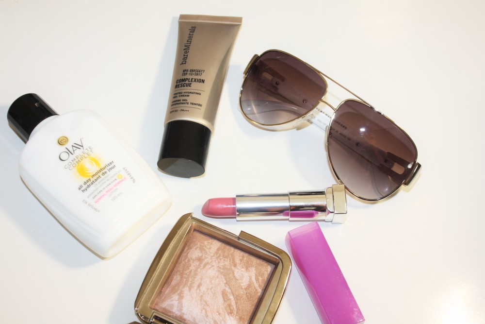 5-summer-Beauty-Essentials-makeup-essentials-tips-summer-musthaves-002