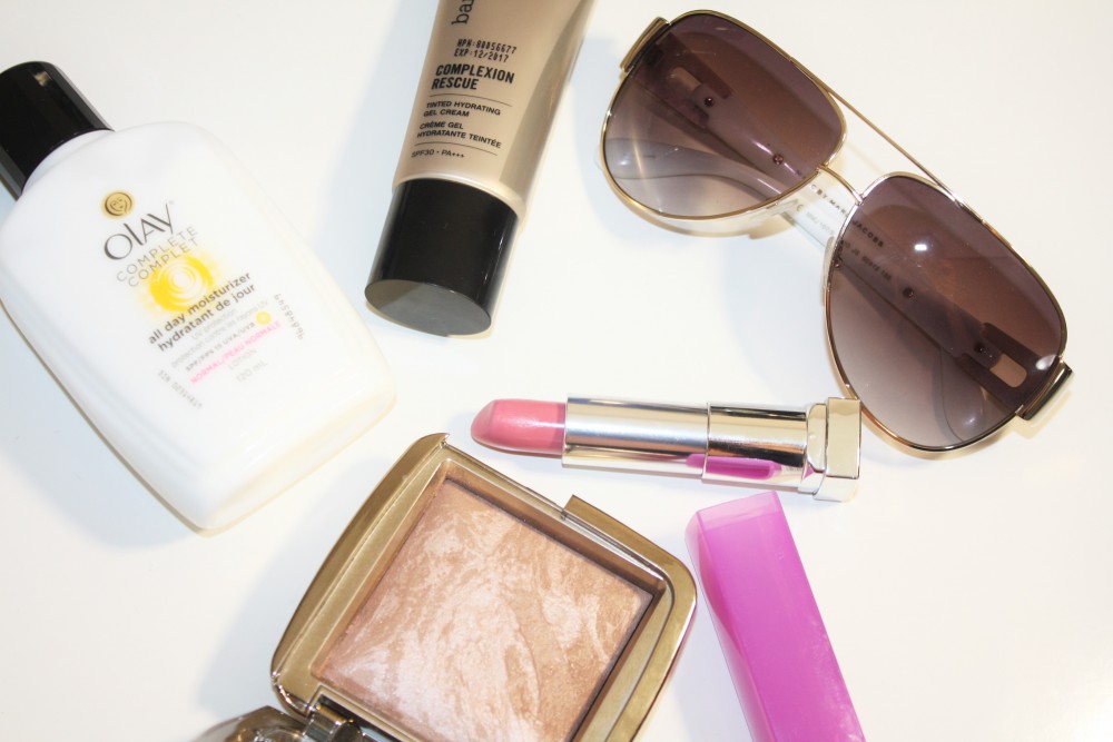 5-summer-Beauty-Essentials-makeup-essentials-tips-summer-musthaves-003