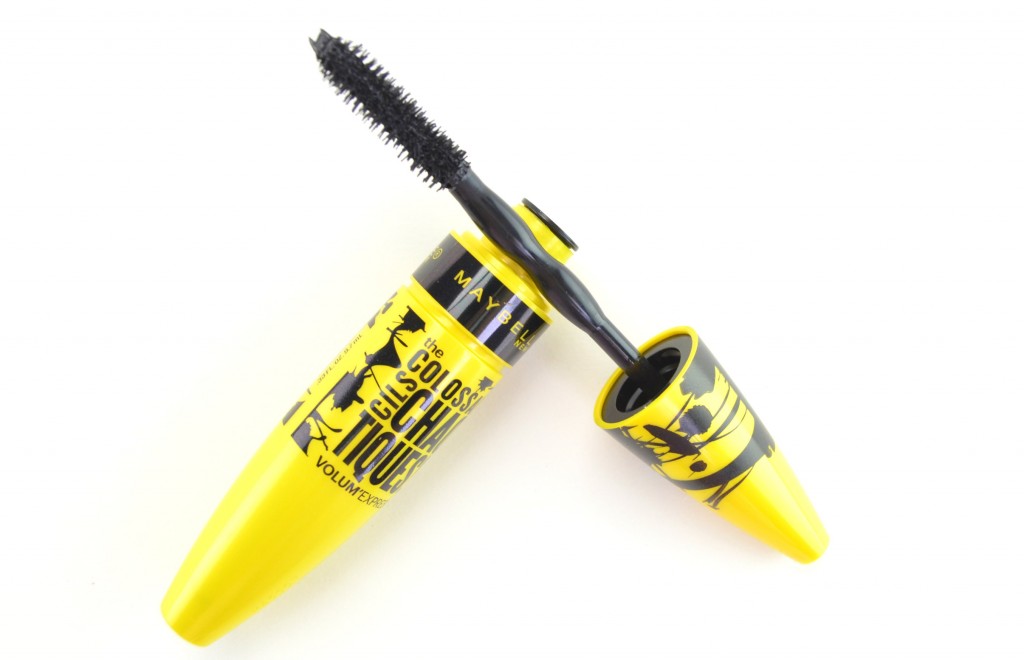 Colossal Chaotic Lash Mascara Review
