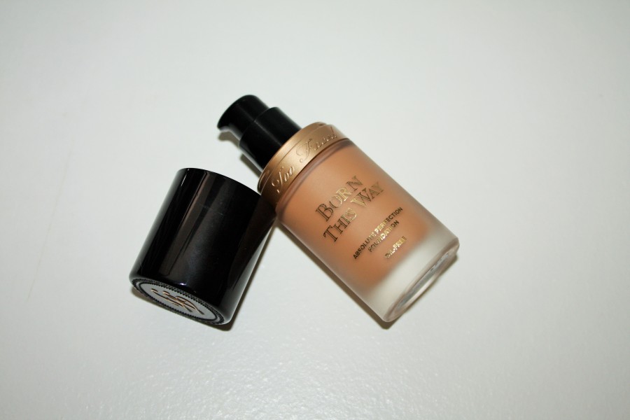 too-faced-born-this-way-foundation-review-003