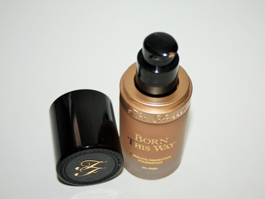 too-faced-born-this-way-foundation-review-004