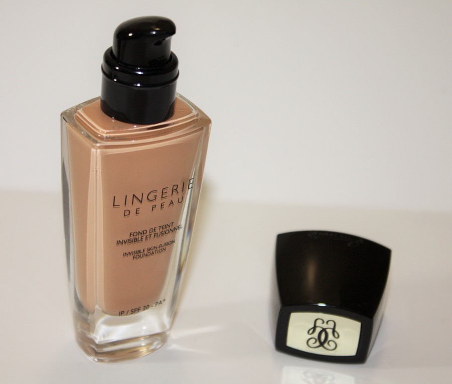 Guerlain-Lingerie-DePeau-Foundation-SPF20-review-001