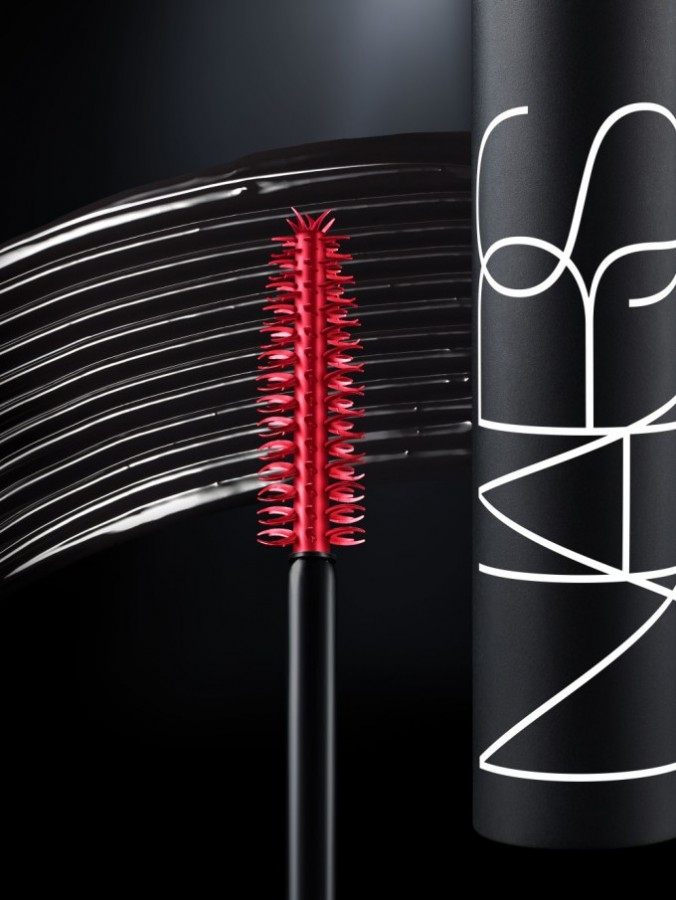 NARS-Audacious-Mascara-Review-005