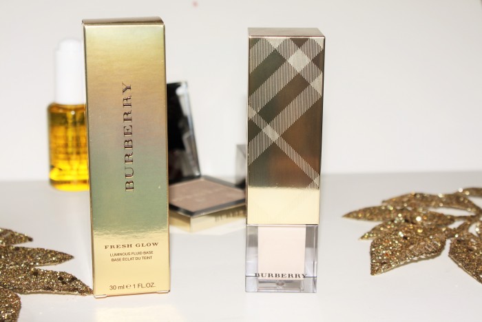 Burberry Fresh Glow Luminous Fluid Base-burberry_nuderadiancefreshglow-005