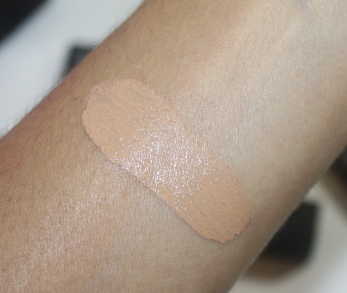 NARS Sheer Glow Foundation-review-swatches-004