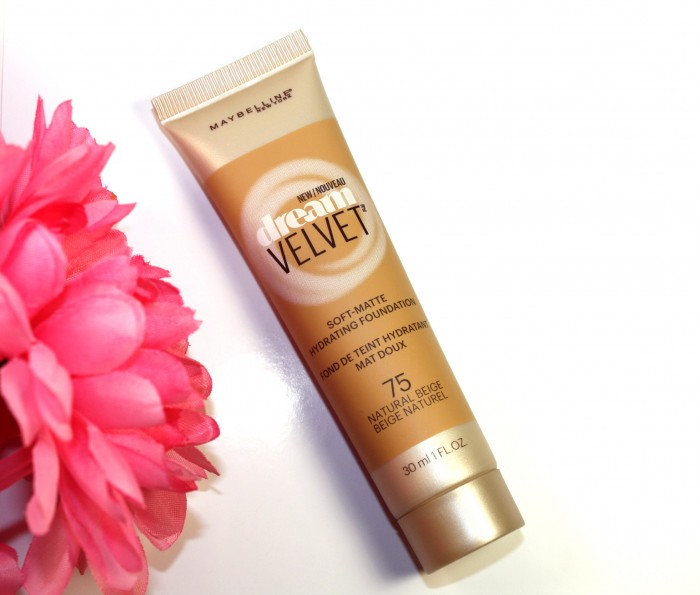 Maybelline Dream Velvet Soft-Matte Hydrating Foundation-review005