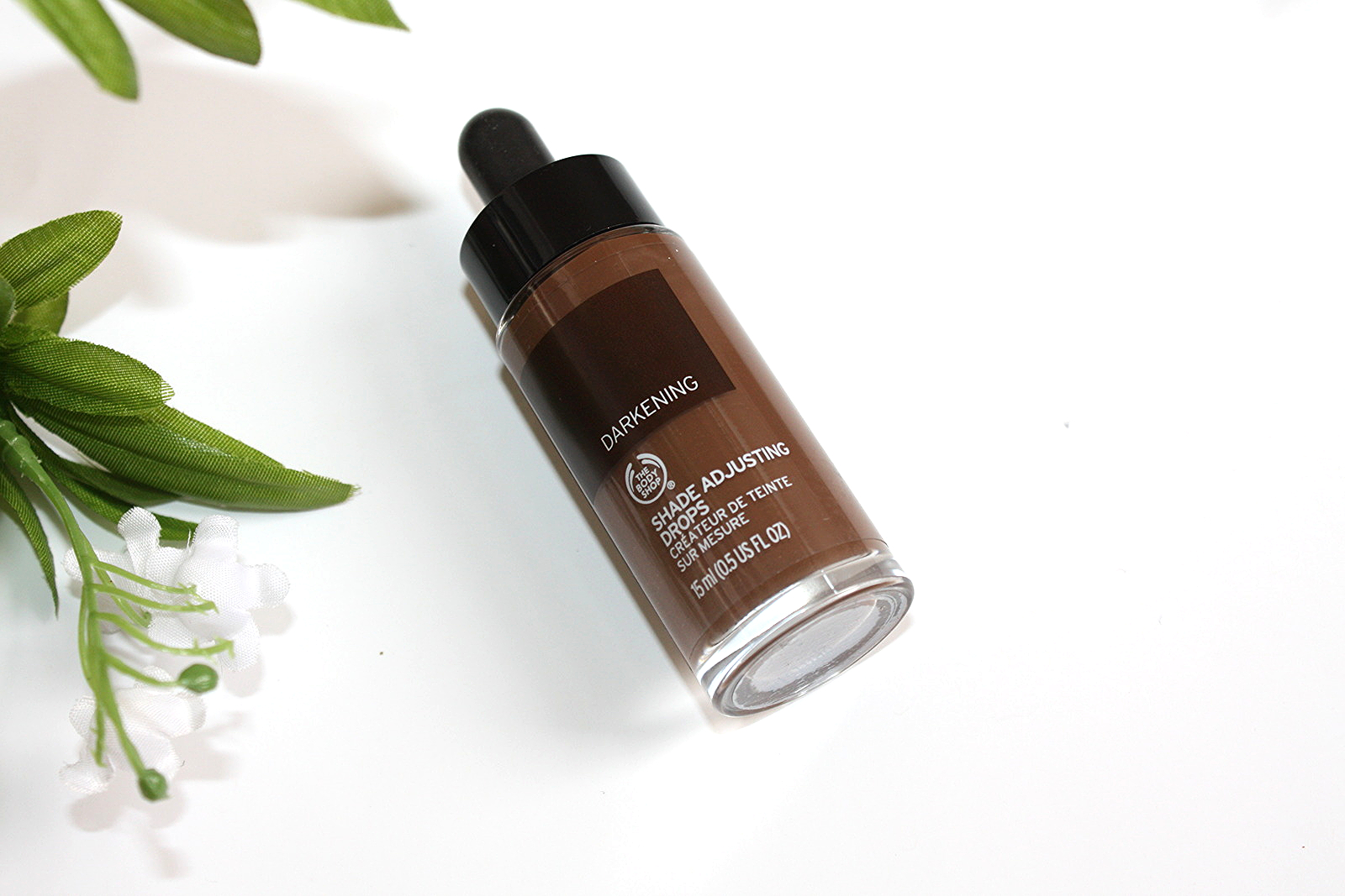 The Body Shop Shade Adjusting Drops