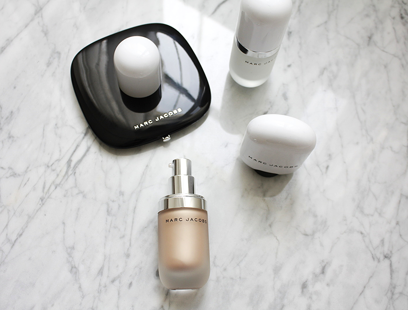 MARC JACOBS DEW YOU DEW DROPS COCONUT GEL HIGHLIGHTER