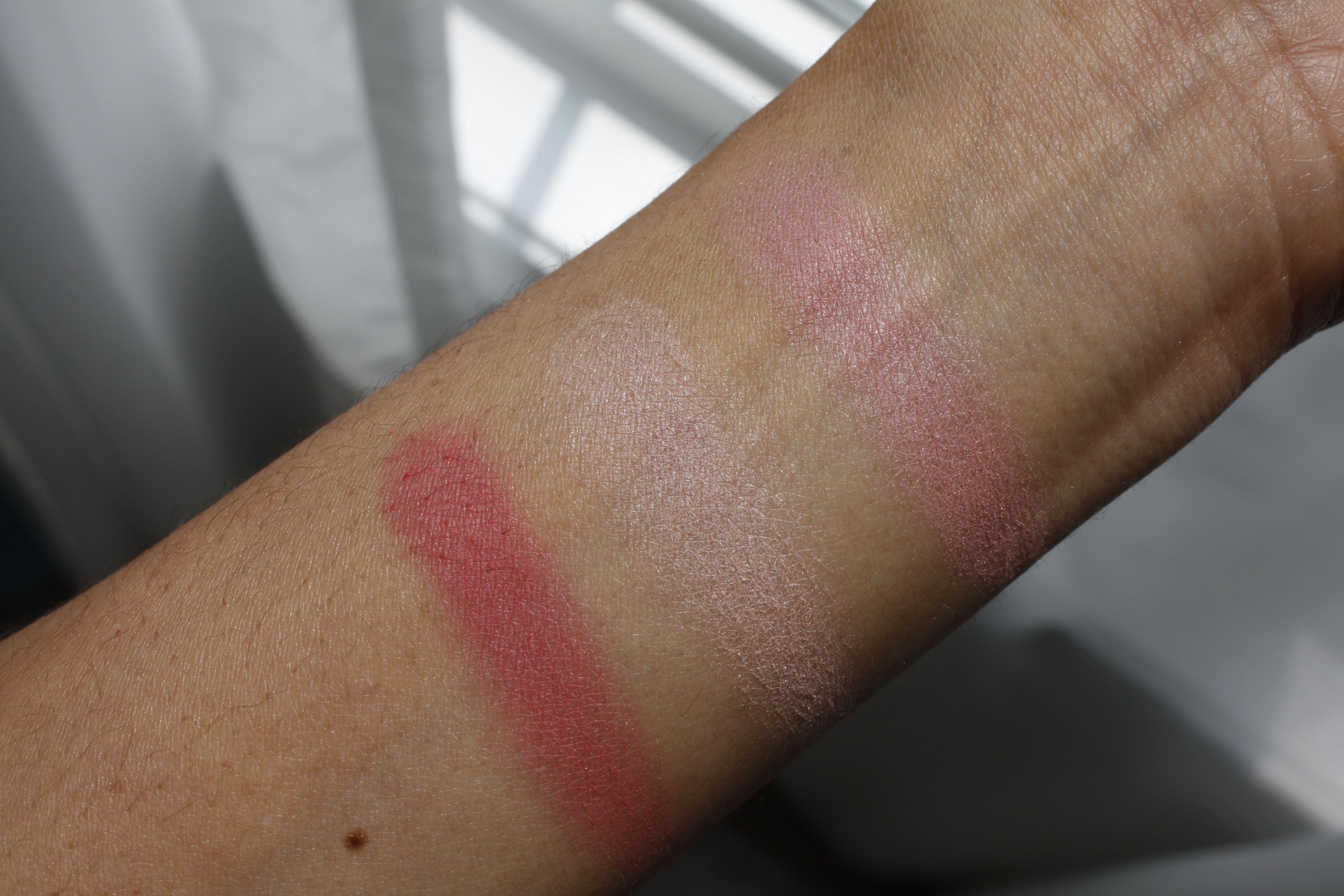 BURBERRY FIRST LOVE PALETTE BLUSH HIGHLIGHTER