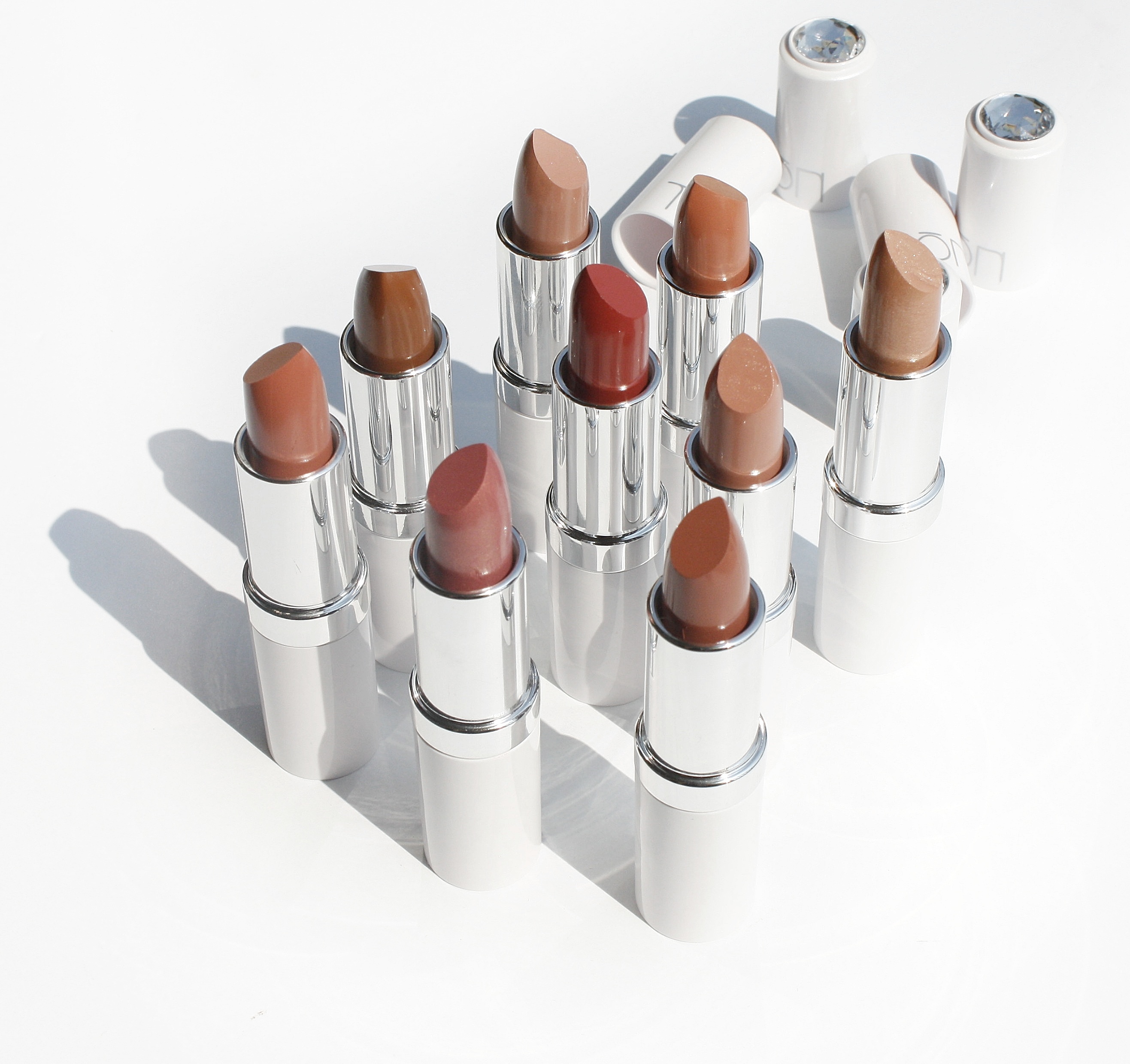 TŌN COSMETICS NUDE LIPSTICKS