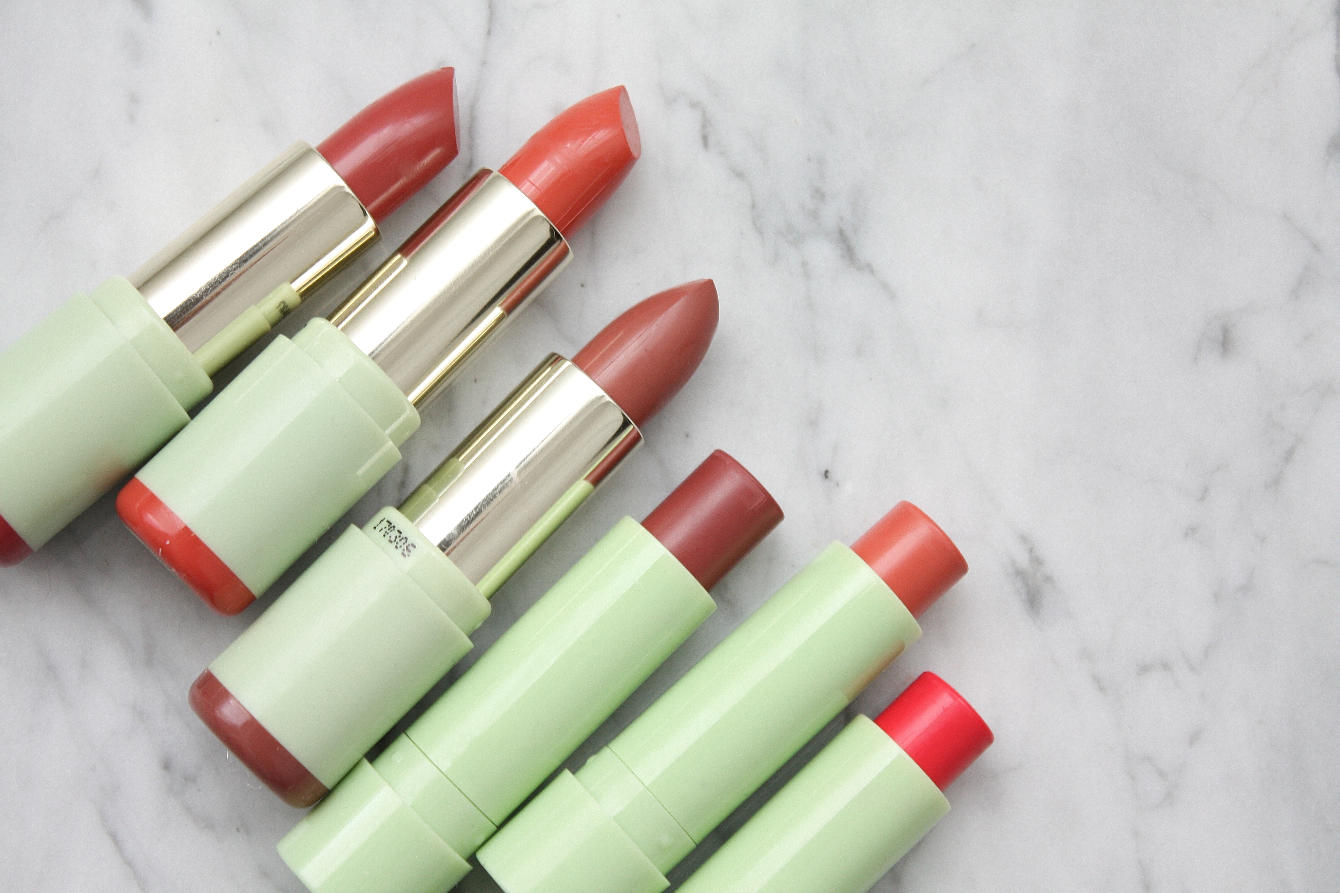 PIXI BEAUTY MATTELUSTRE LIPSTICK AND SHEA BUTTER LIP BALM