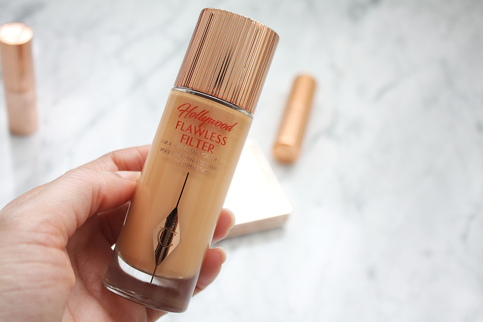 CHARLOTTE TILBURY HOLLYWOOD FLAWLESS FILTER