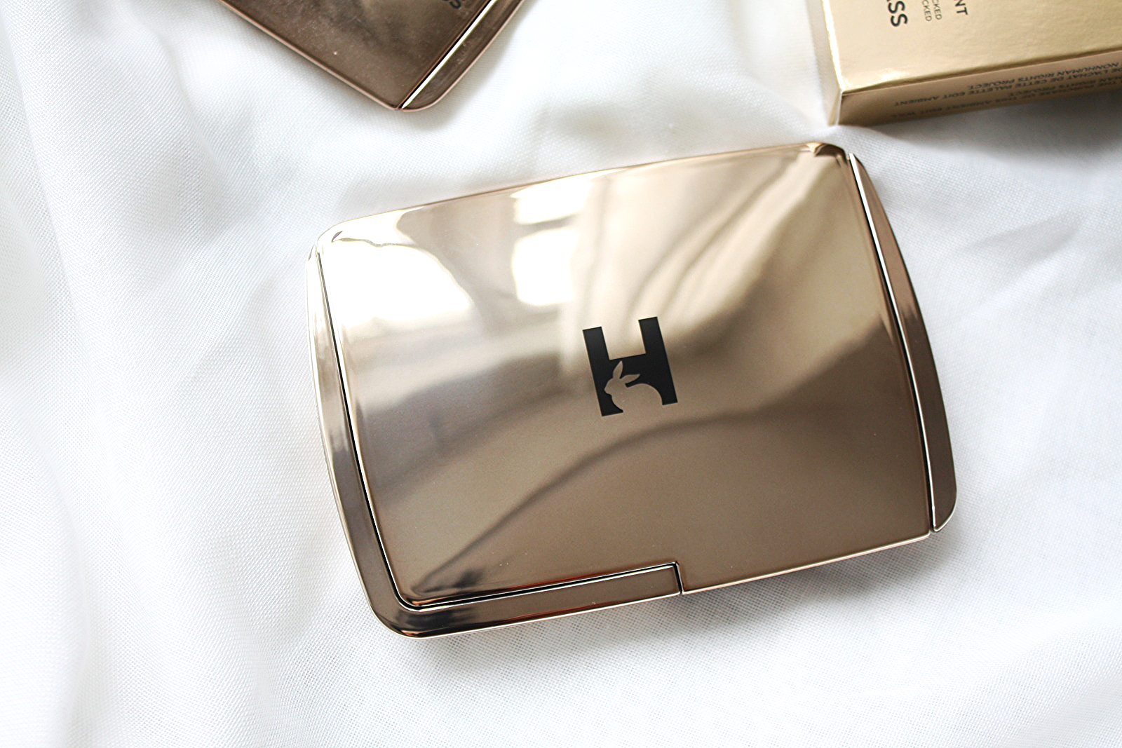 HOURGLASS AMBIENT LIGHTING EDIT UNLOCKED PALETTE