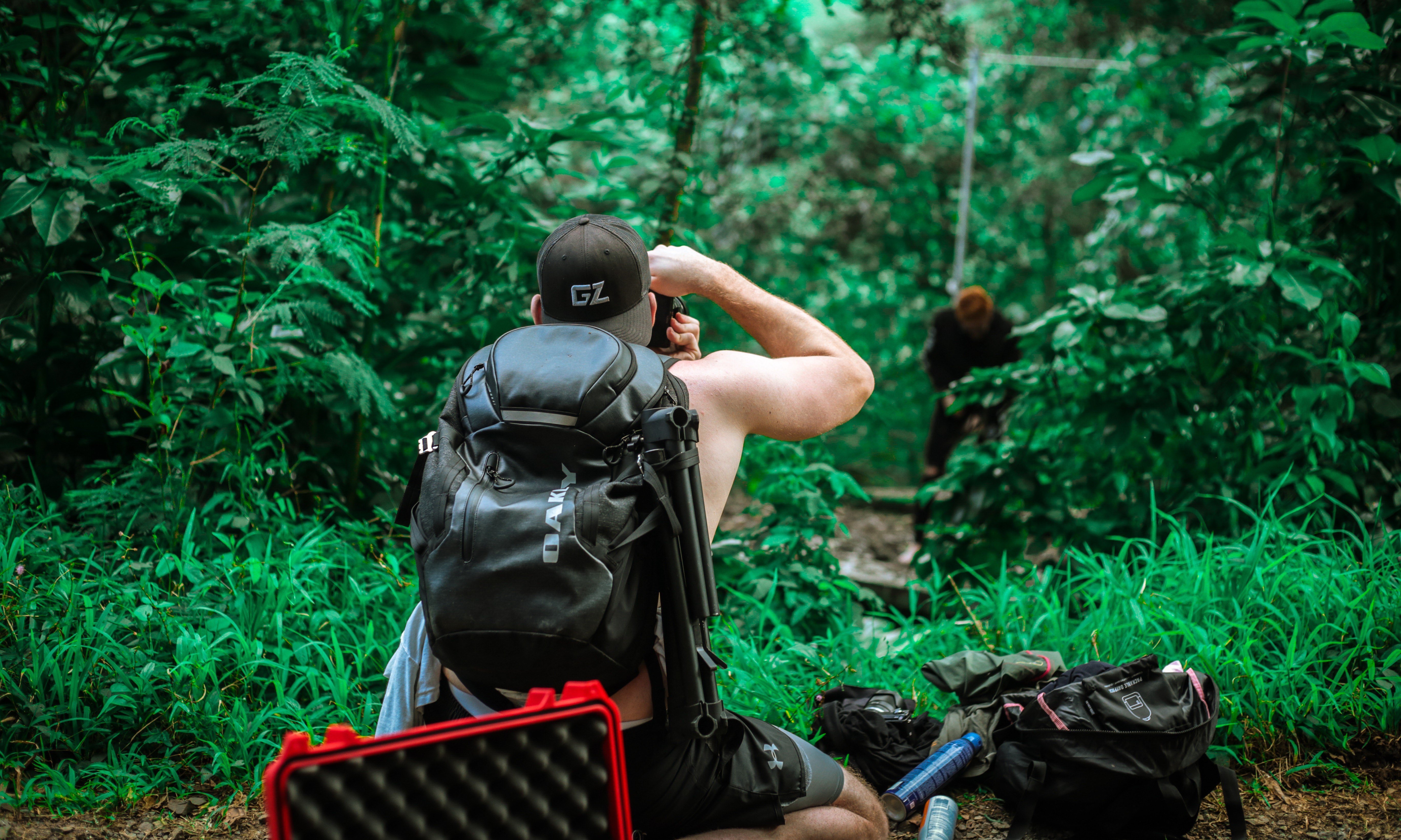 GETTING READY FOR THE HUNT: SUITABLE BOOTS AND BAGS