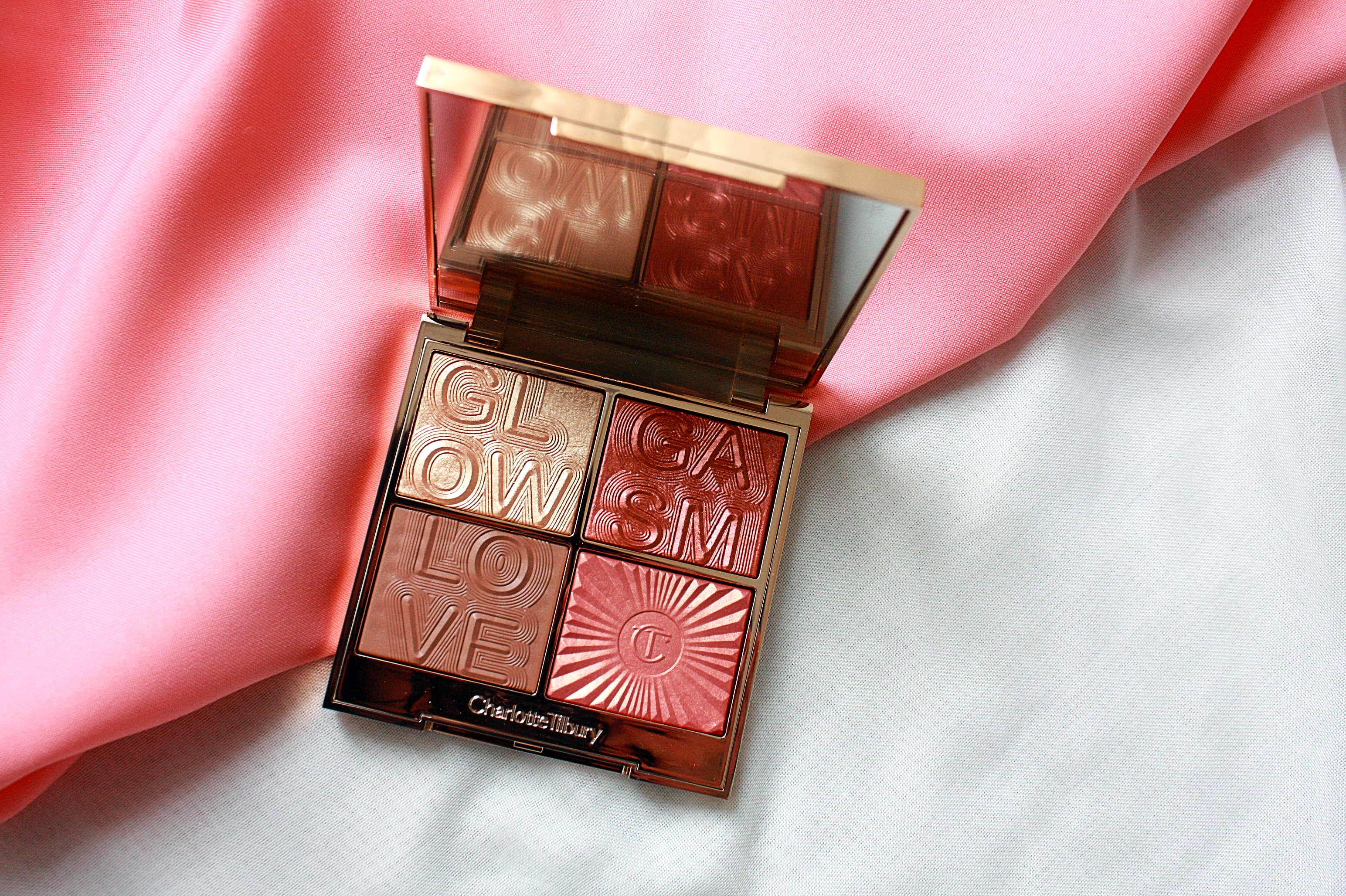 CHARLOTTE TILBURY LOVEGASM FACE PALETTE