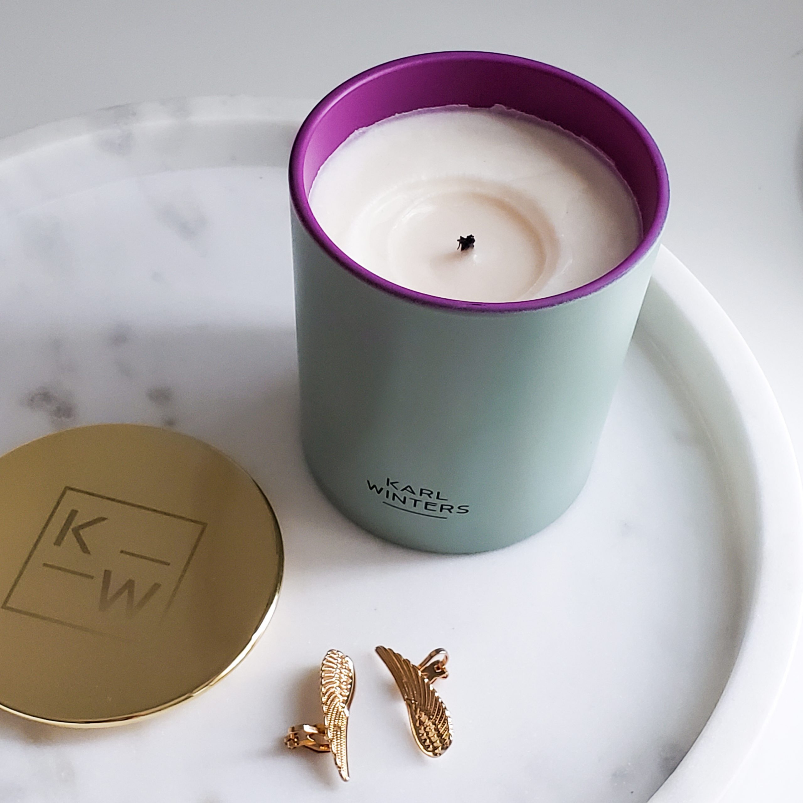 TRANSFORMATIVE CANDLES THAT ELEVATE YOUR HOME