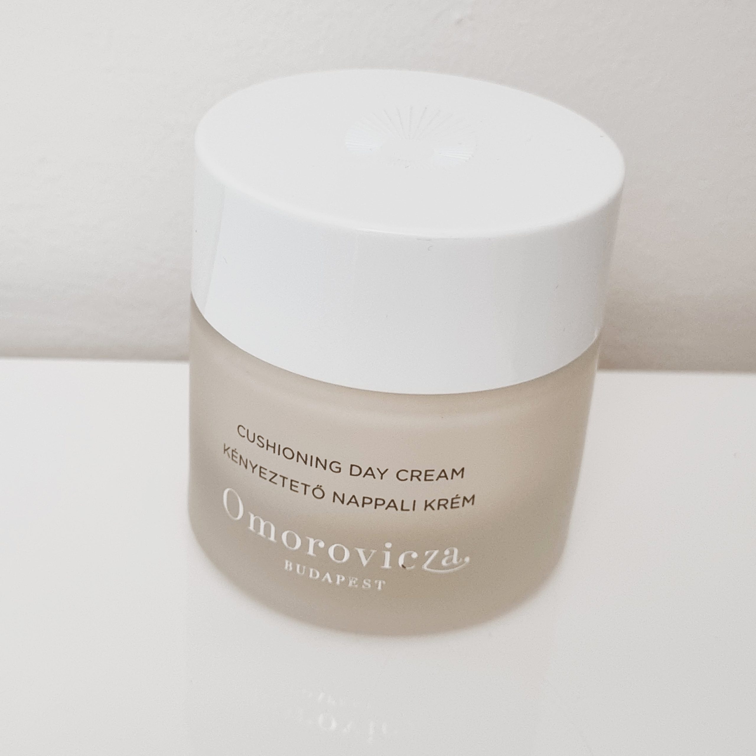 OMOROVICZA CUSHIONING DAY CREAM