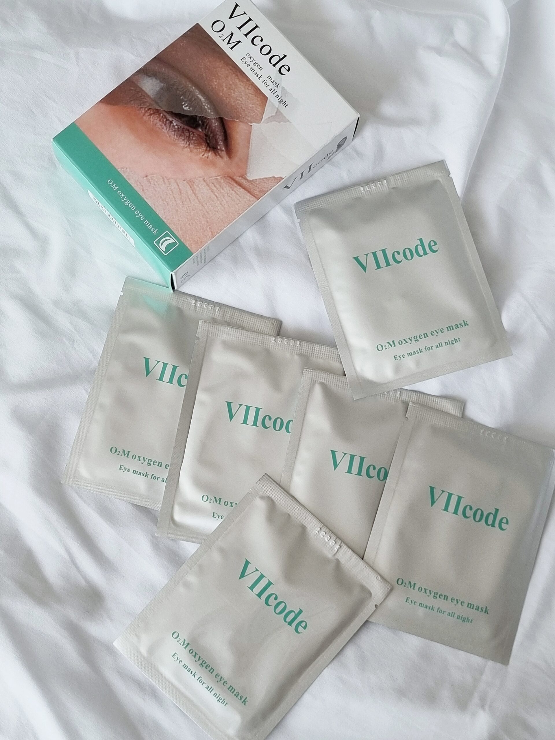 All Night Repair with VIIcode O2M Oxygen Eye Mask 