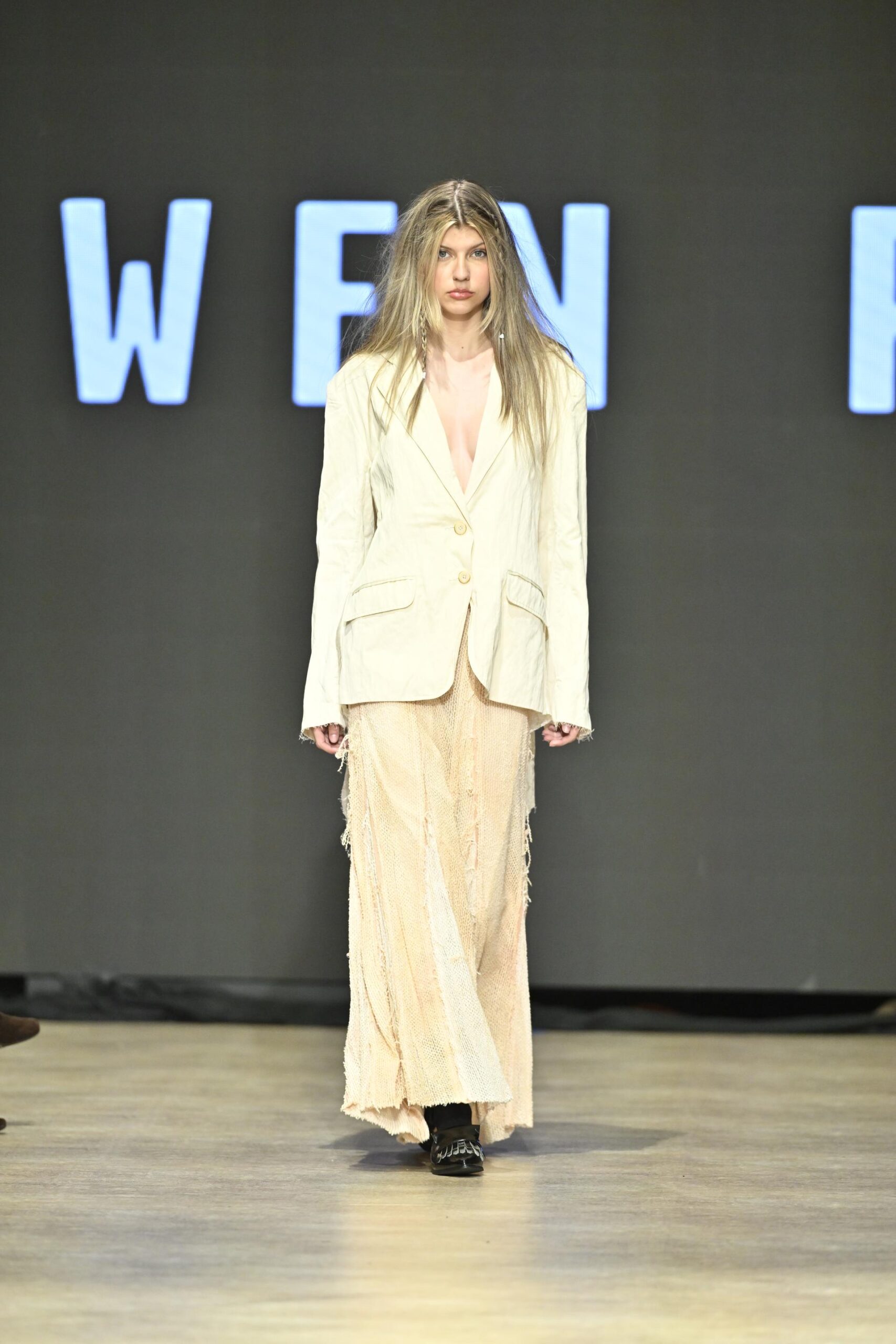 Vancouver Fashion Week FW24 Day 6 Review 