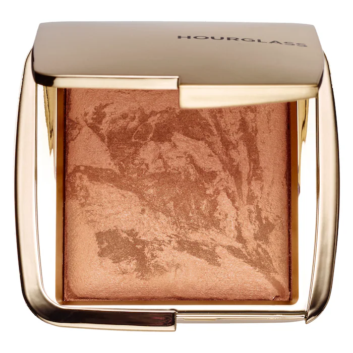 The 12 Best Bronzers for a Perfect Sun-kissed Look