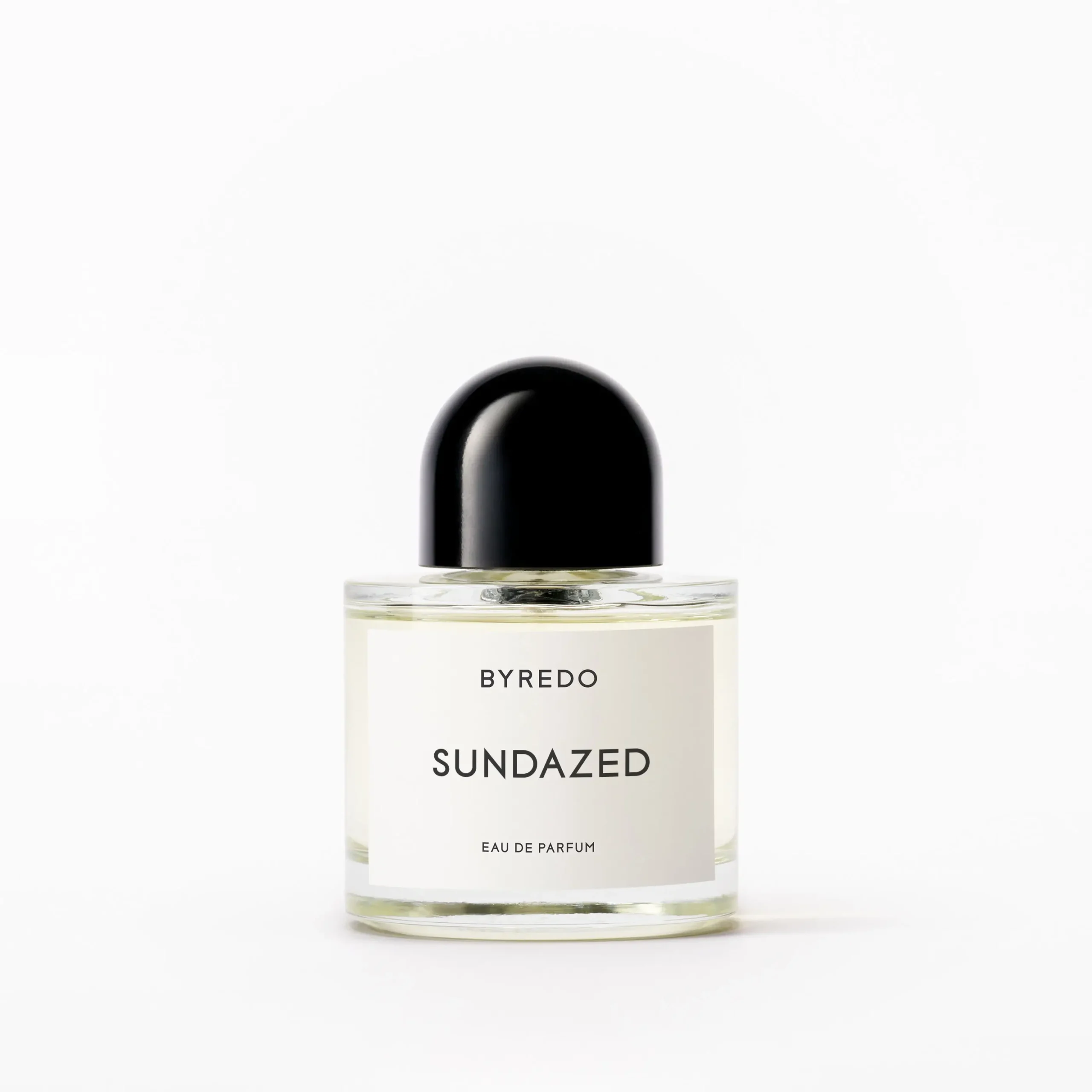 10 Irresistible Coconut Perfumes That Smell Like Summer in a Bottle