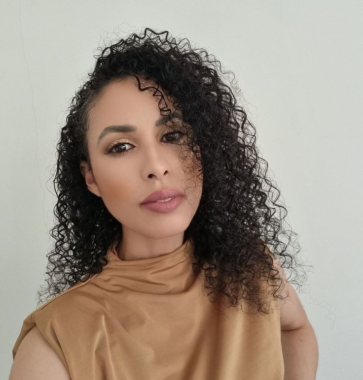 If Your Curls Are Thirsty, These Ingredients Actually Deliver Hydration